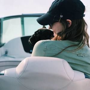 Meet your Posher, Abby